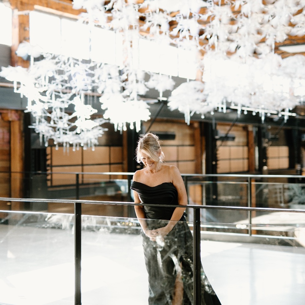 Nicole Bakti black gown bust 37" Waist 33.5" hip 40".